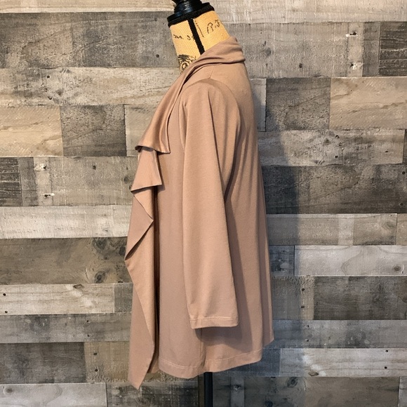 August Silk Open Jacket with draped front - Picture 4 of 16